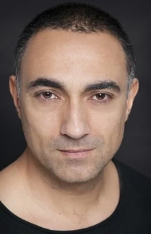 Селим Байрактар